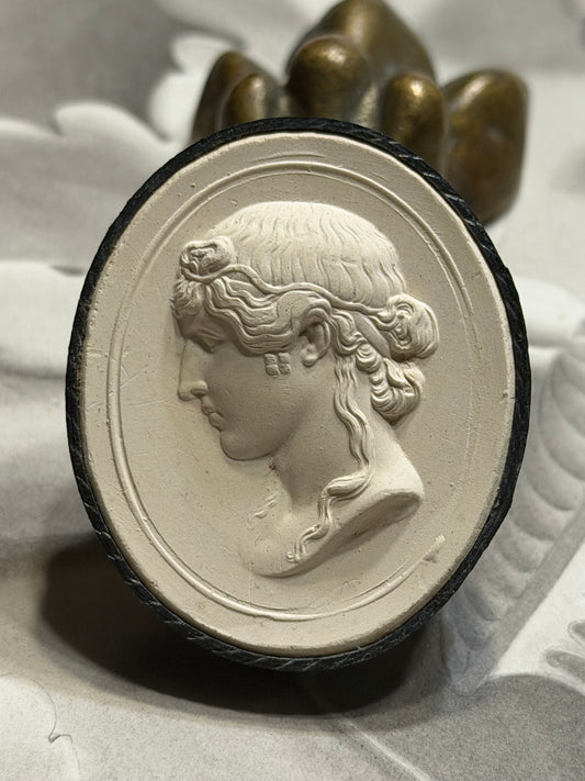 Intaglio 193 “Antinous called the Mondragone” 1.9”