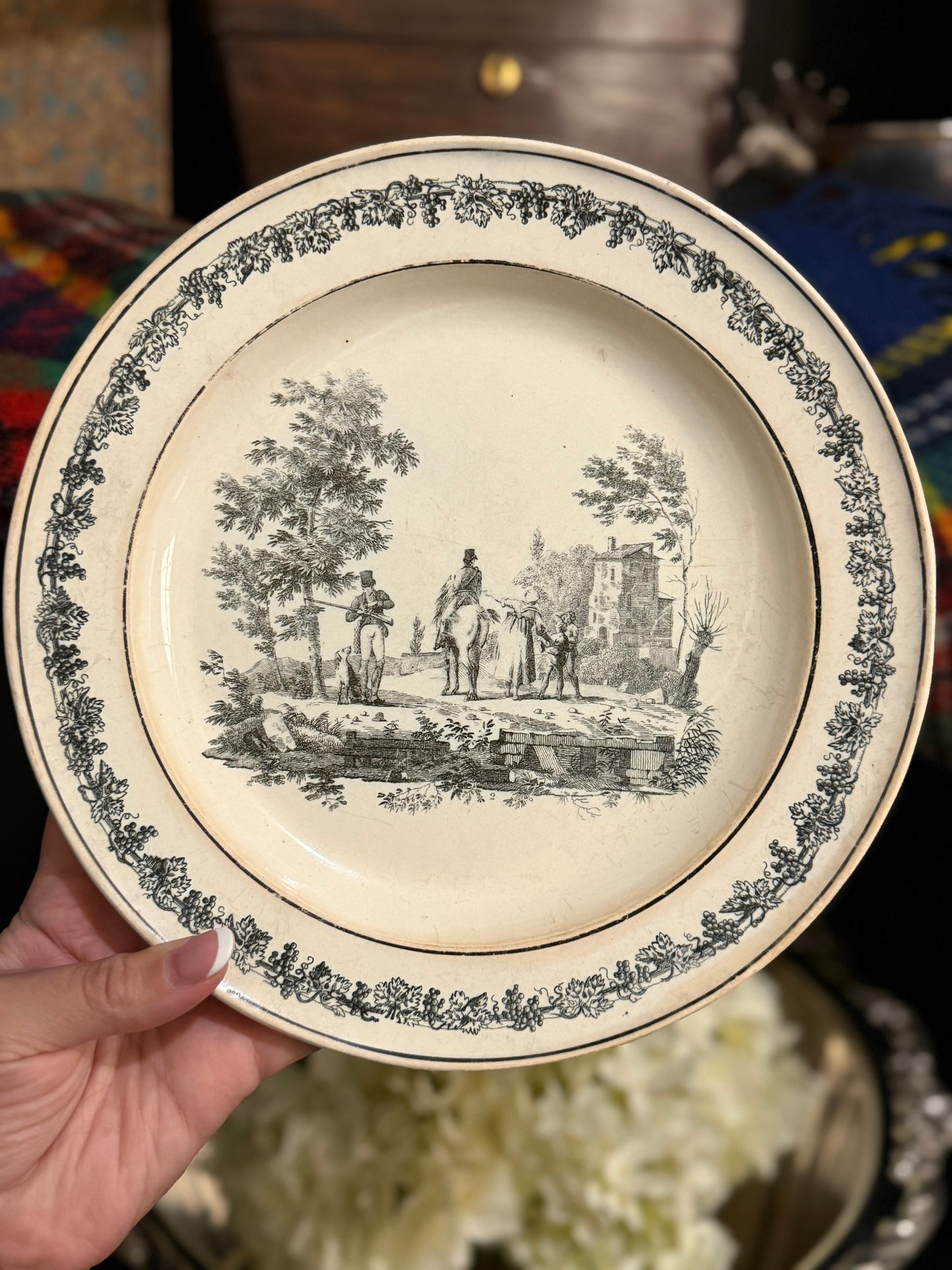 Reserved Creil Early 19th c. Hunt Plate