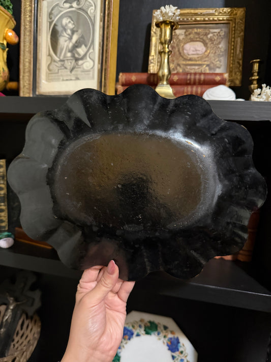 19th Century French Black Lacquered Papier Mâché Tray with Gilt Star Decoration, 14 Inches