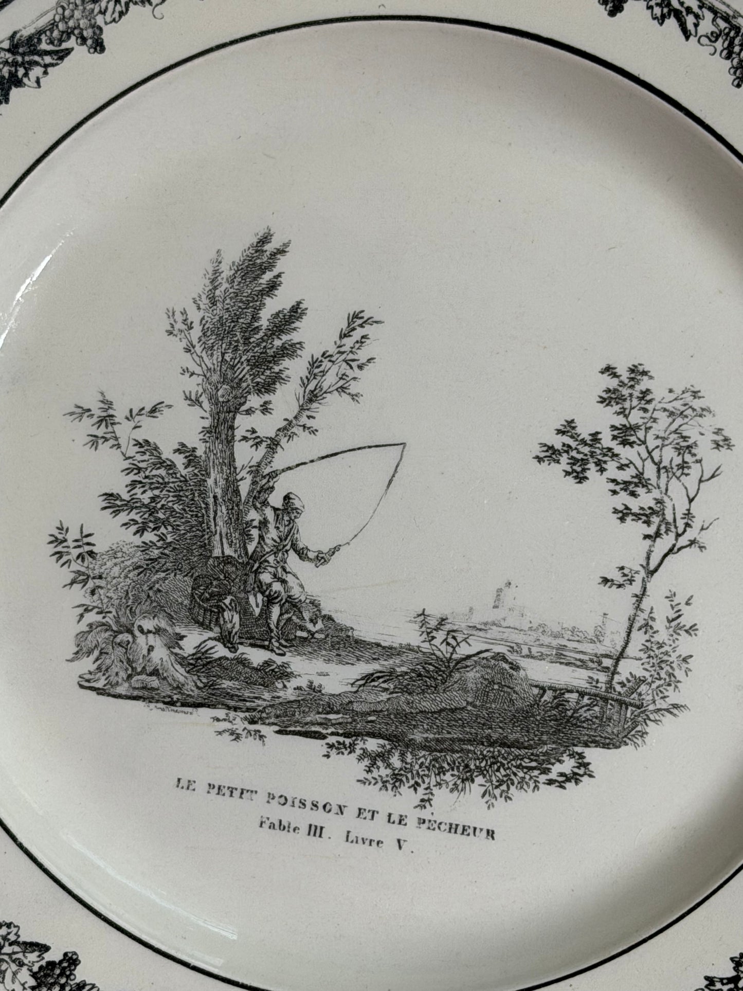 Early 19th Century French Creil Black Transferware Fable Plate “Le Petit Poisson et le Pêcheur” 8.25”